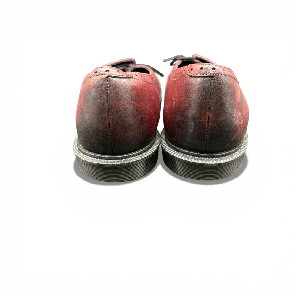 Dr. Martens Oxford Shoes Mens 11 Burgundy Excellent Brogue Cap Toe Lace Up